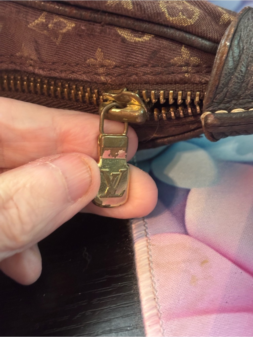 Authentic Louis Vuitton Monogram Mini Lin Boulogne 30 - Picture 12 of 15